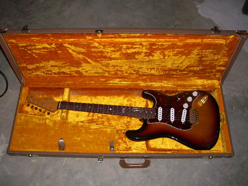 Fender 1997 Collector s Edition Stratocaster
